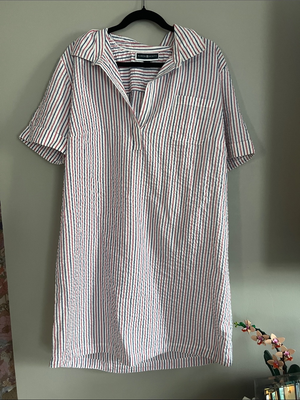 Karen Scott Striped Button-Front Shirt in White with Pink & Blue Stripes‎